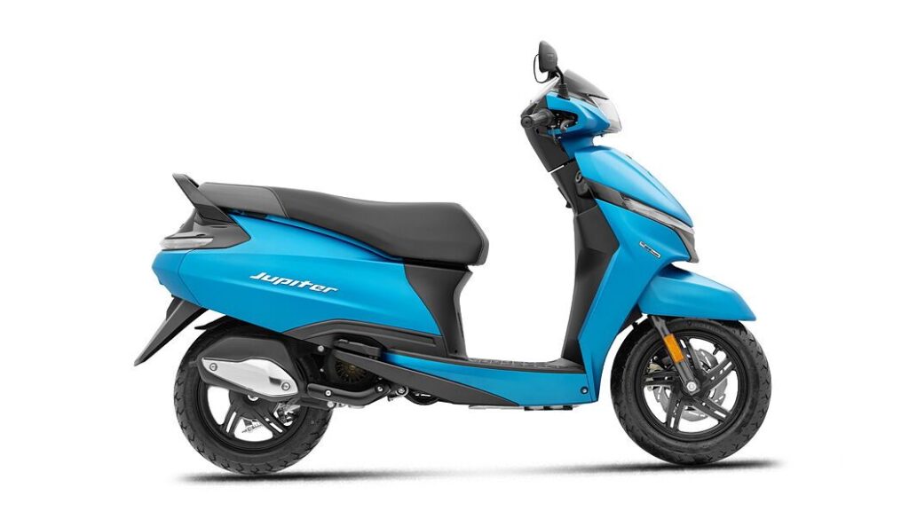 दीवाली पर फैमिली स्कूटर घर लाएं: Honda Activa समेत ये स्कूटर बजट में मिलेंगे शानदार माइलेज के साथ